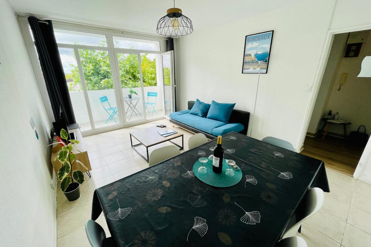 Luminous Apartment With Parking Near The City Center Сенон Екстериор снимка